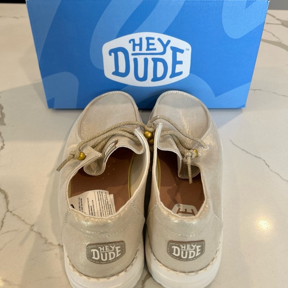 Hey Dude Women’s Wendy Metallic Gold - Picture 4 of 5